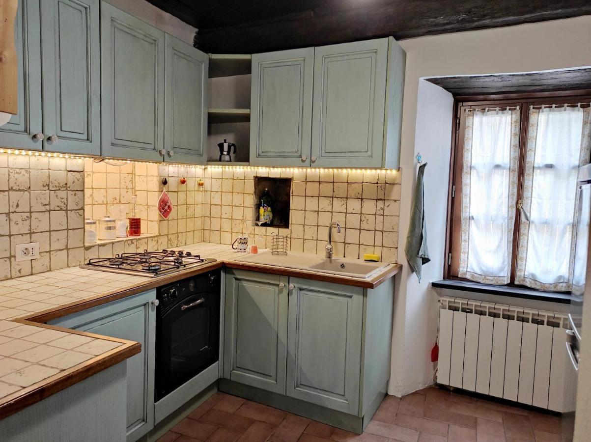 Antico Borgo Apartment Brugnato Bagian luar foto