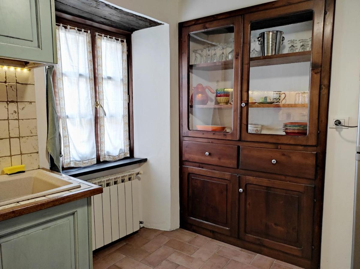 Antico Borgo Apartment Brugnato Bagian luar foto