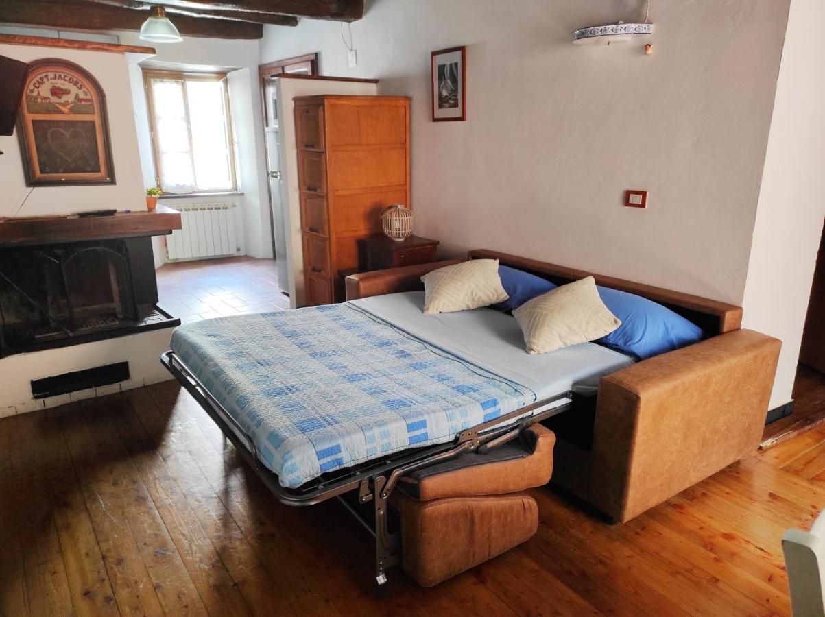 Antico Borgo Apartment Brugnato Bagian luar foto