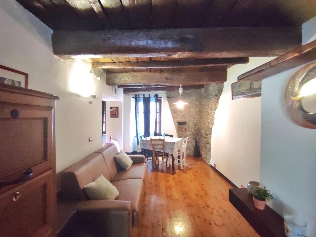Antico Borgo Apartment Brugnato Bagian luar foto