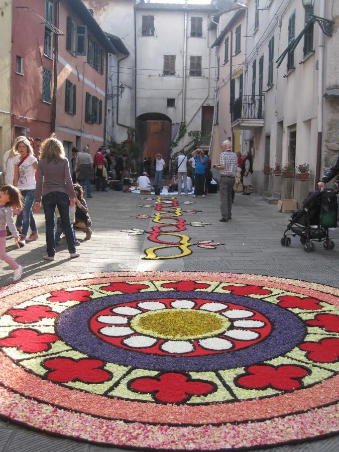Antico Borgo Apartment Brugnato Bagian luar foto